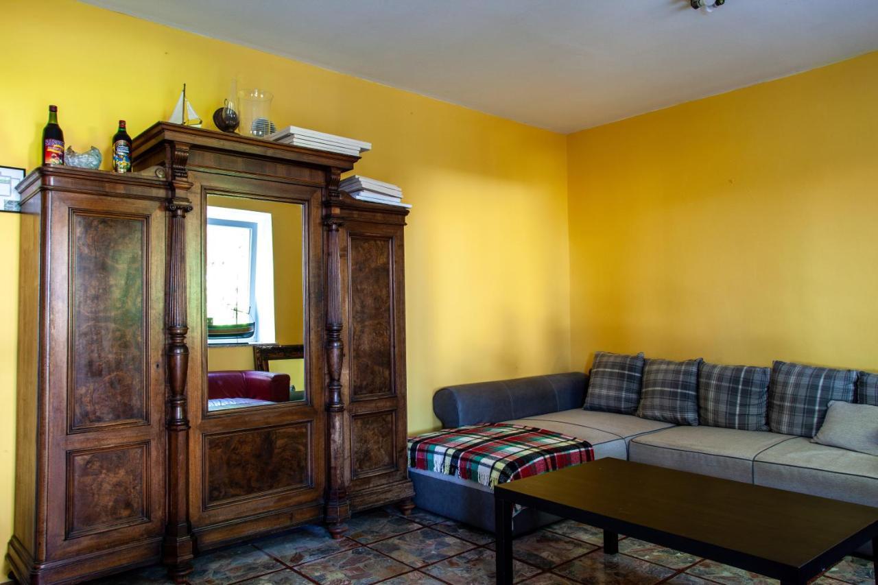 Hostel Trobenta In Oblak ปอร์โตรอซ ภายนอก รูปภาพ