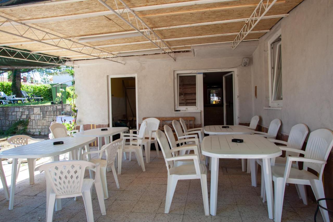Hostel Trobenta In Oblak ปอร์โตรอซ ภายนอก รูปภาพ
