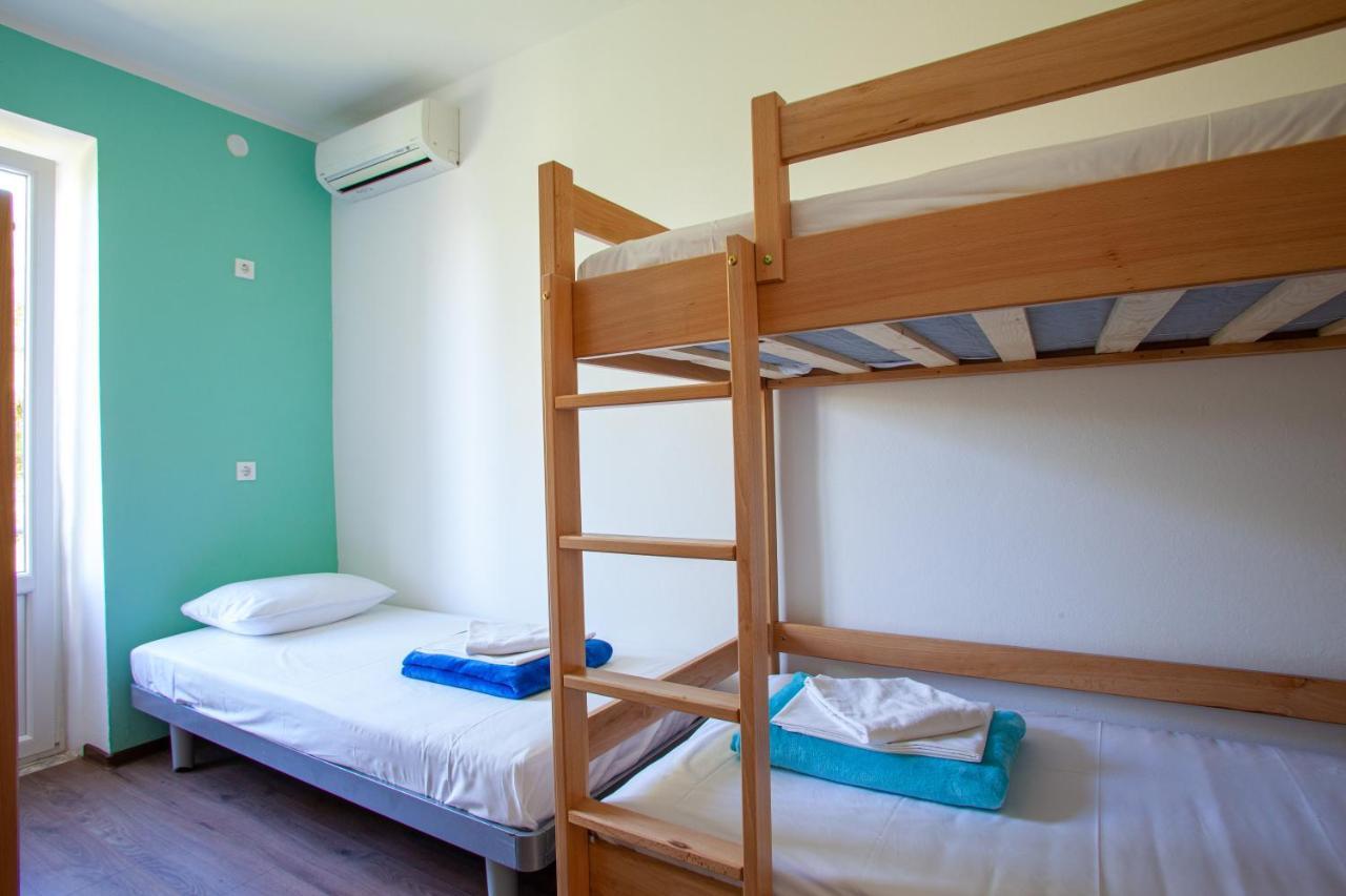 Hostel Trobenta In Oblak ปอร์โตรอซ ภายนอก รูปภาพ
