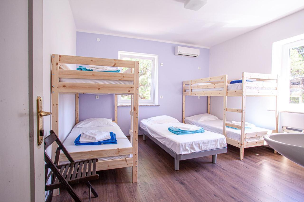 Hostel Trobenta In Oblak ปอร์โตรอซ ภายนอก รูปภาพ